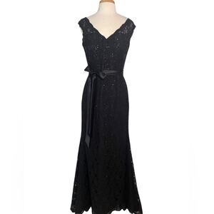 Morilee by Madeline Gardner Long Formal Black Lace Gown 10 Quiet Luxury Dress